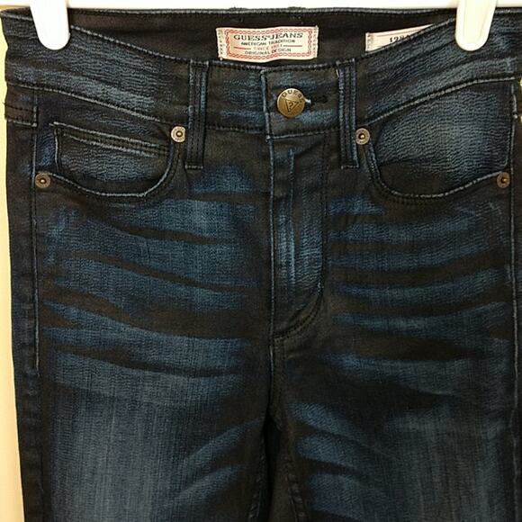 Guess 1981 Skinny Coated Jeans with Charm size 23 - Picture 3 of 8